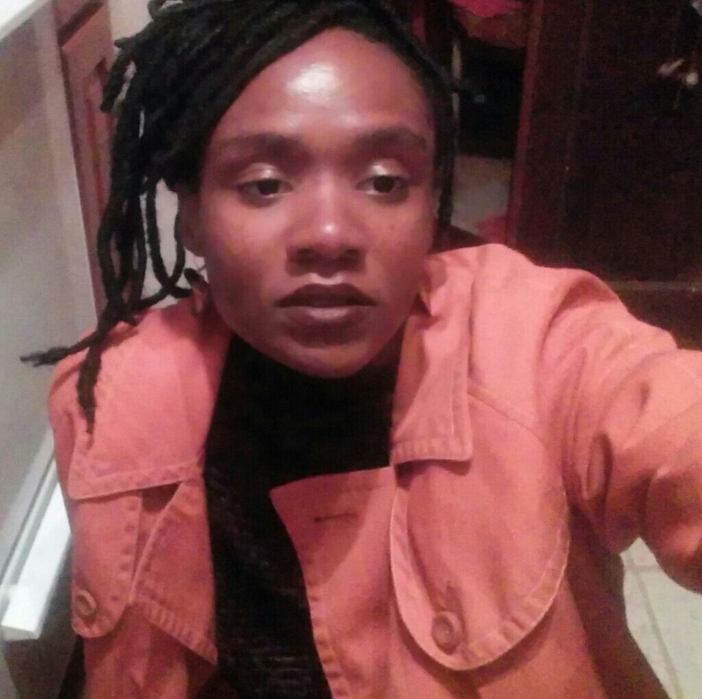 Meet your Posher, Mina